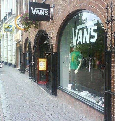 Trechter webspin Onmiddellijk Narabar Vans Store Utrecht - Utrecht City App